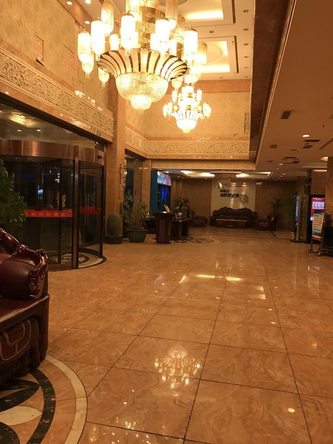 Huayu Paradise International Hotel Lhasa Exterior photo